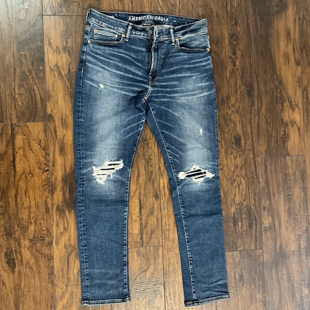 American Eagle Slim Next Level Airflex Ripped Jeans